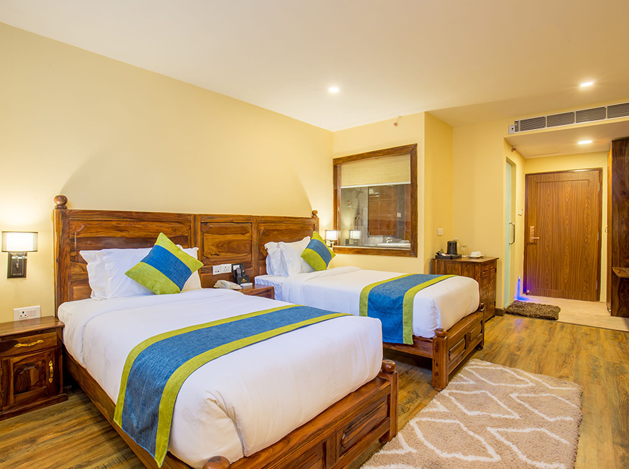 Deluxe room at Aagantuk Resort
